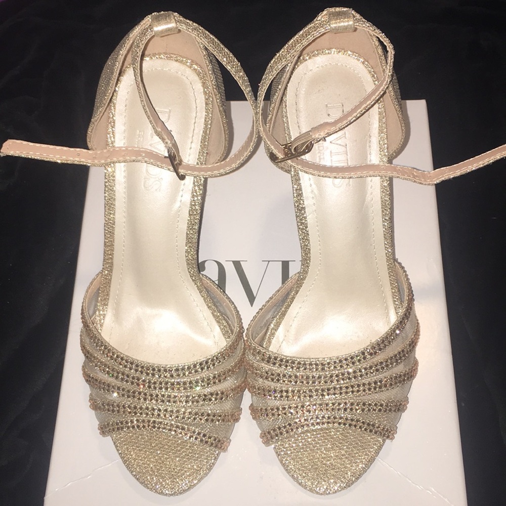 Size 6 rose gold sandals